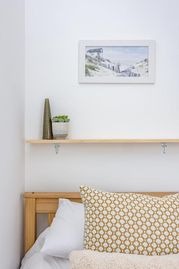 Ascot House Apartment Hurstpierpoint Exterior photo